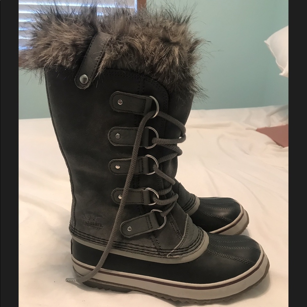 Sorel Women’s Joan of Arctic Boot
